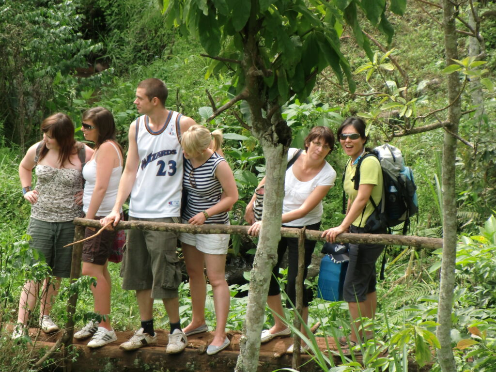 crossing bringe materuni